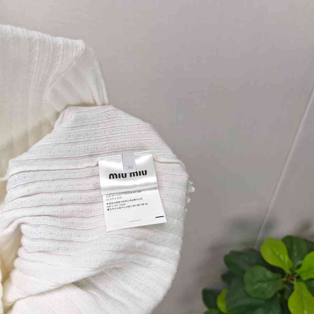 Miu Miu White Ribbed Ruffle-Trim Knit Top - Picture 6 of 9